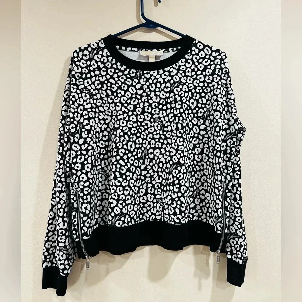 🔥Michael Kors Sweatshirt Top Women’s Size L EC🔥